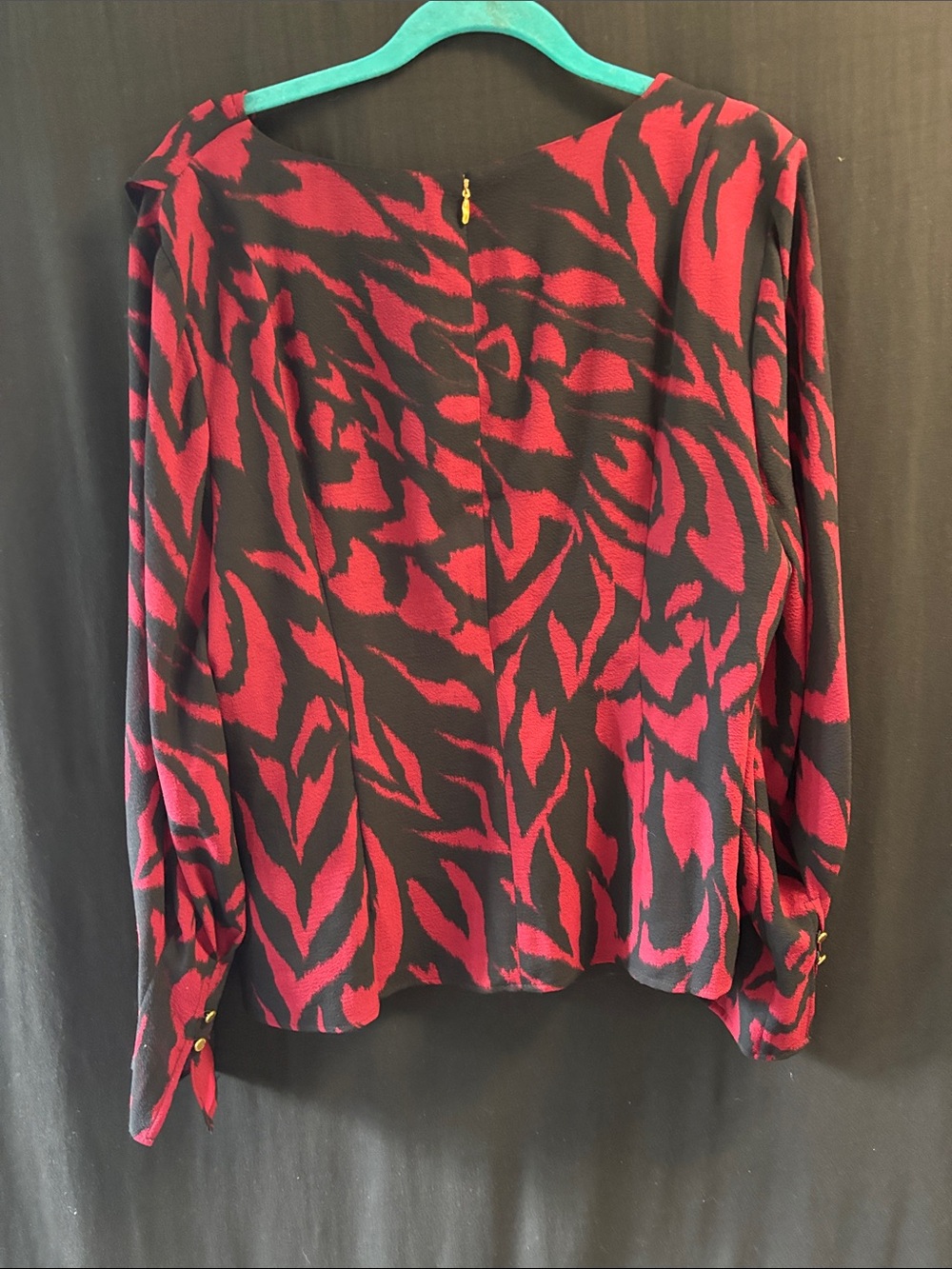 Donna Karan Red and Black Draped Long-Sleeve Blouse sz XL EUC - Picture 8 of 9
